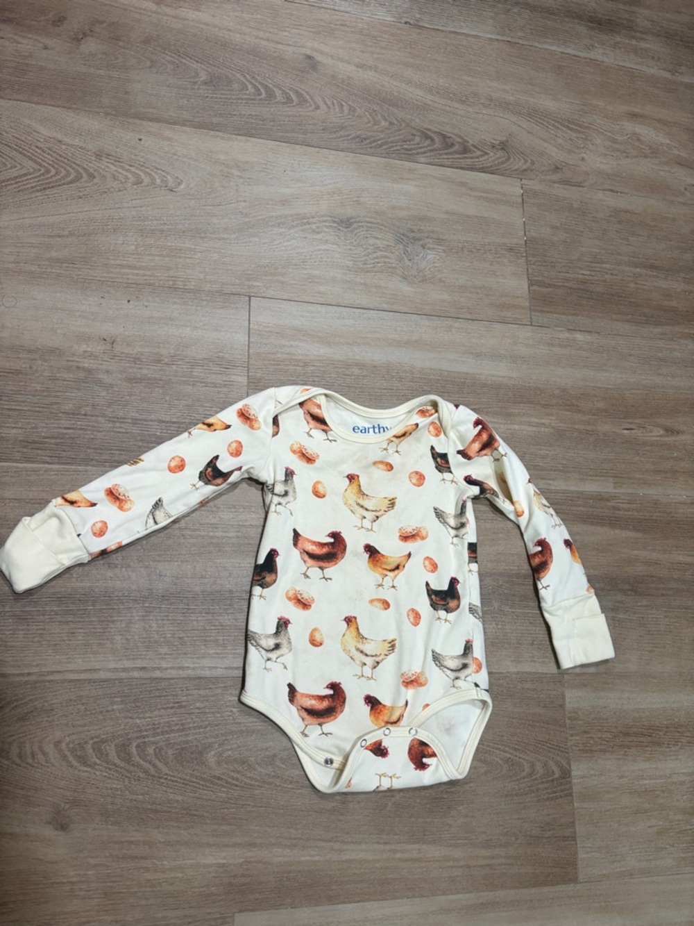 Earth Cream Long-Sleeve Chicken Print One-Piece